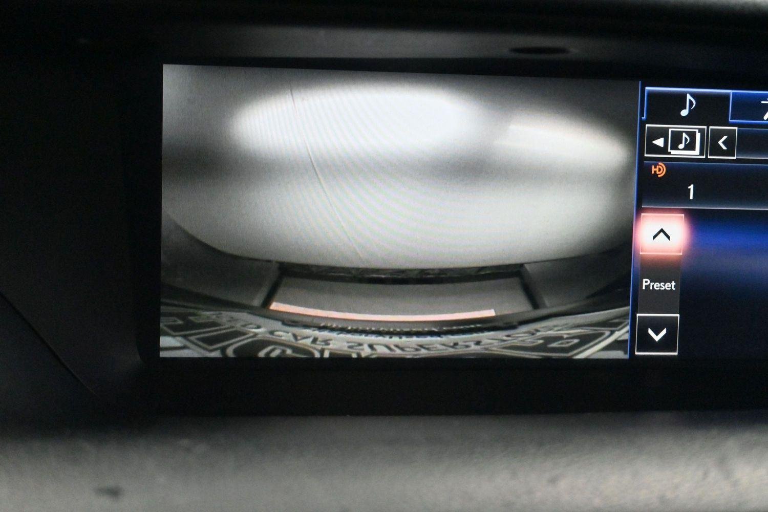 Used 2015 Ultra White Lexus Crafted Line image 22