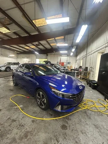 2023 Hyundai Elantra HEV Limited