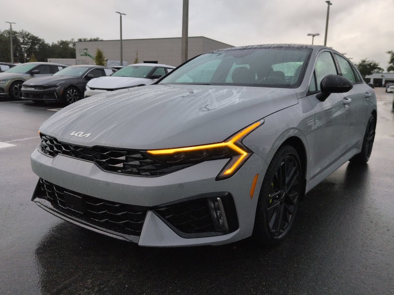 New 2027 Wolf Gray Kia GT image 8