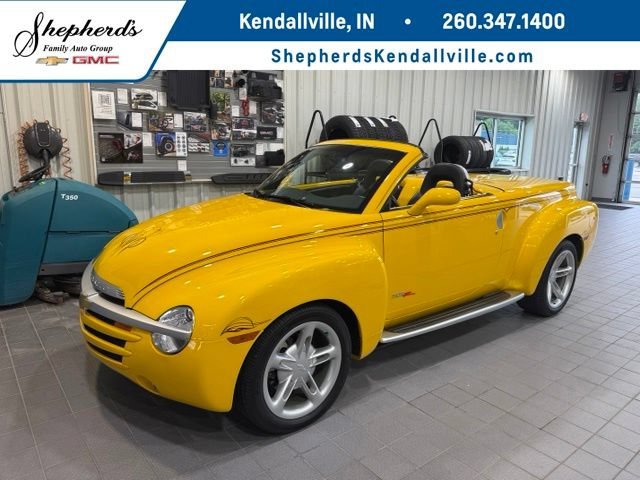 Used 2004 Slingshot Yellow Chevrolet LS image 1