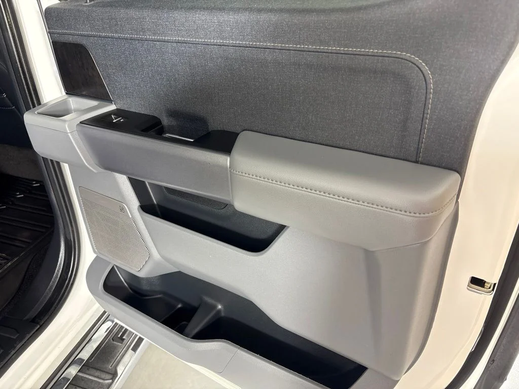 Used 2021 Black Ford Lariat image 22