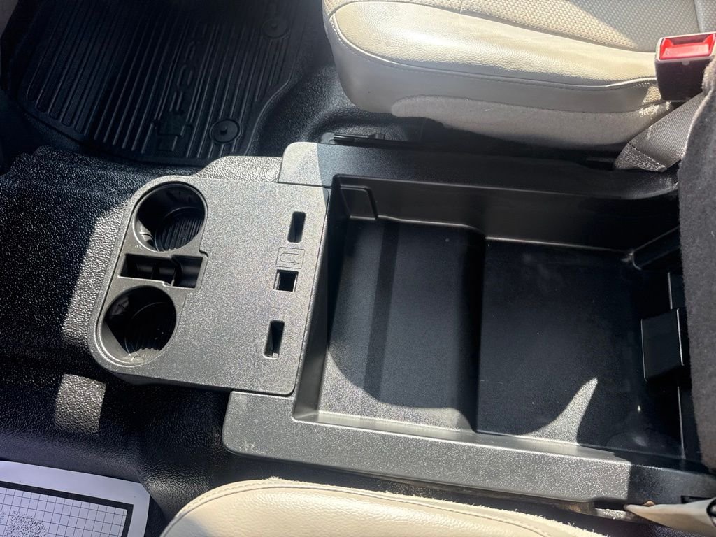 Used 2019 Oxford White Ford XL image 29