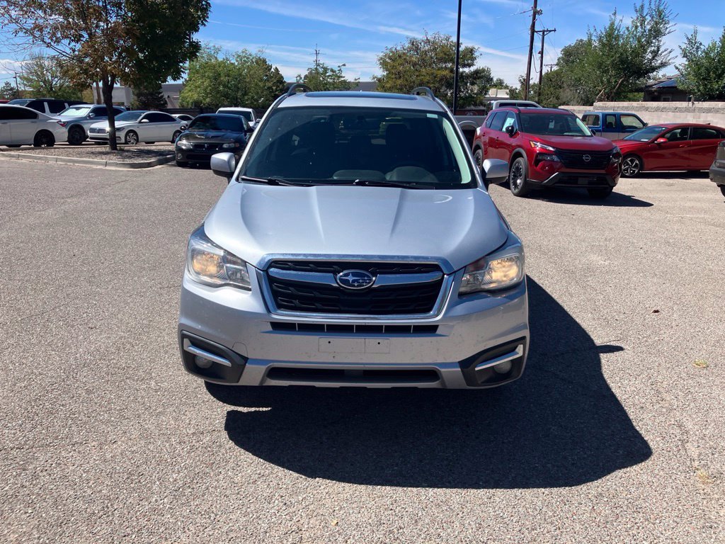 Used 2017 Silver Subaru 2.5i Limited image 2
