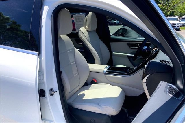Certified Used 2023 White Mercedes-Benz GLC 300 image 7
