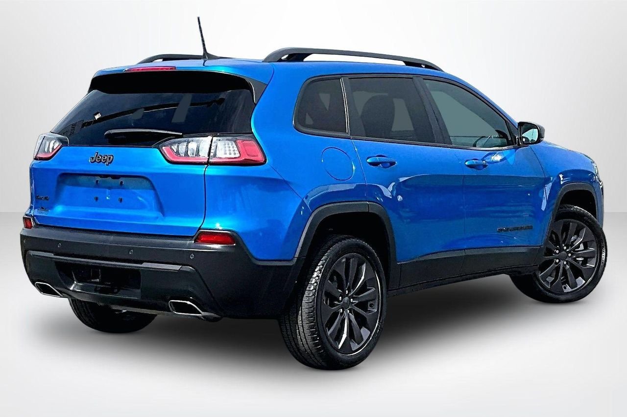 Used 2021 Hydro Blue Pearlcoat Jeep 80th Anniversary 4x4 image 6