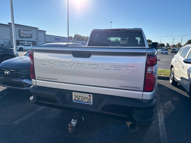 Used 2023 Silver Chevrolet Custom image 8