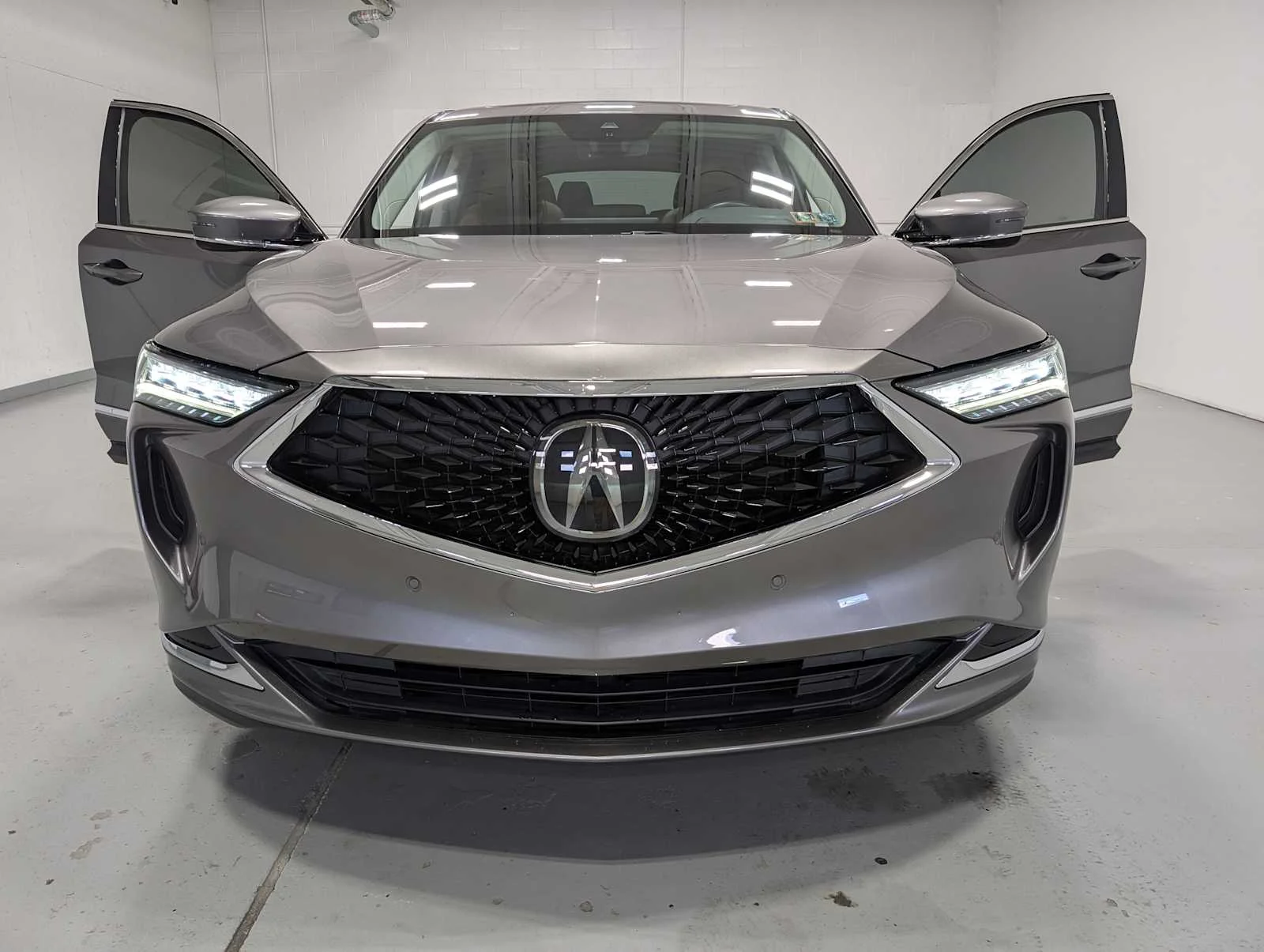 Certified Used 2022 Liquid Carbon Metallic Acura SH-AWD TECH image 15
