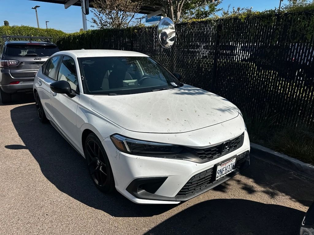 Used 2024  Honda Sport image 3
