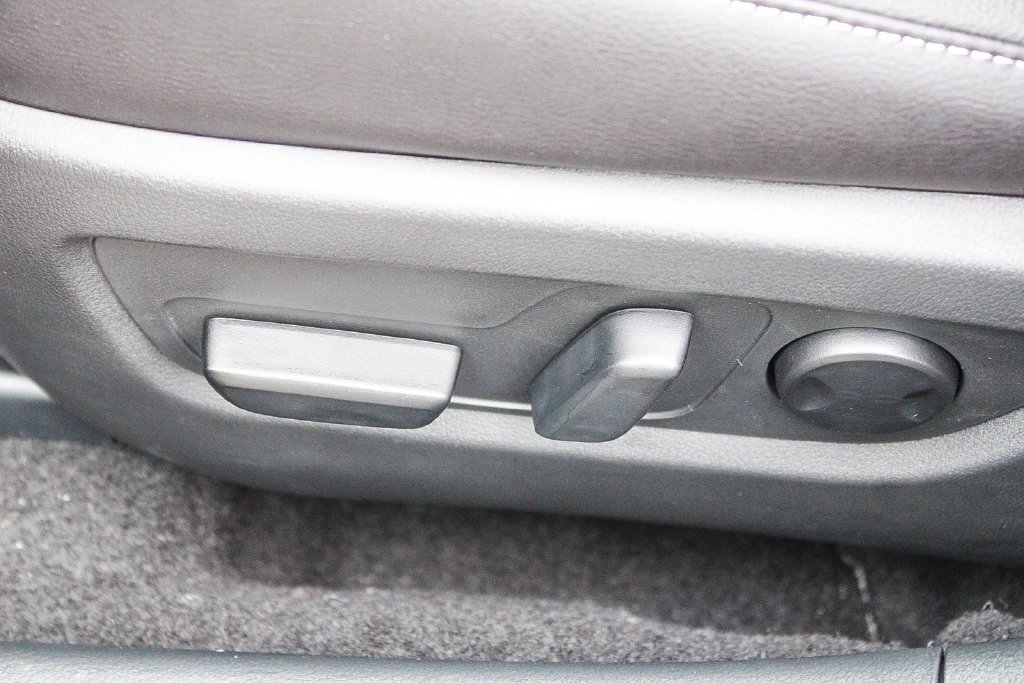 New 2026 Machine Gray Metallic Mazda 2.5 S Preferred AWD image 23