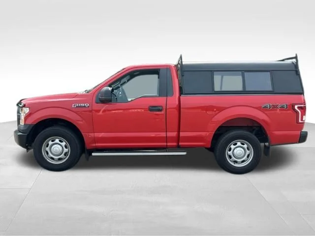 Used 2017 Red Ford XL image 2