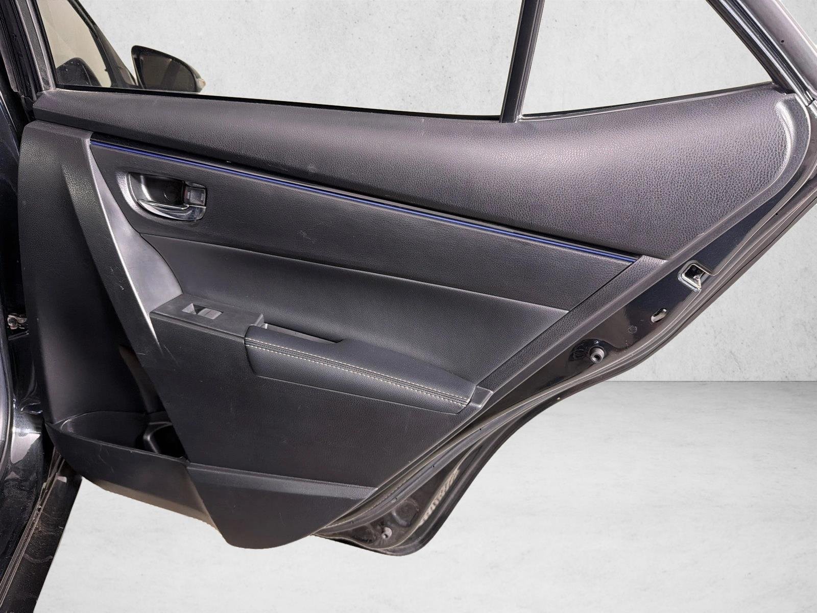 Used 2018 Black Sand Pearl Toyota SE image 16