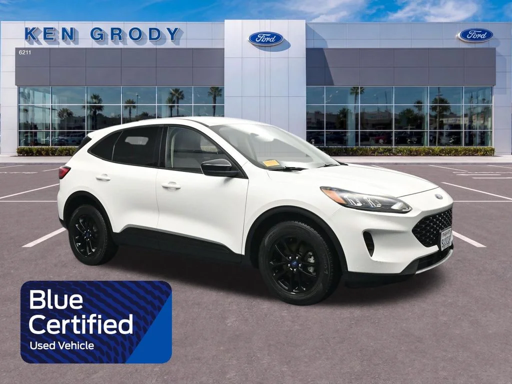 2020 Ford Escape SE