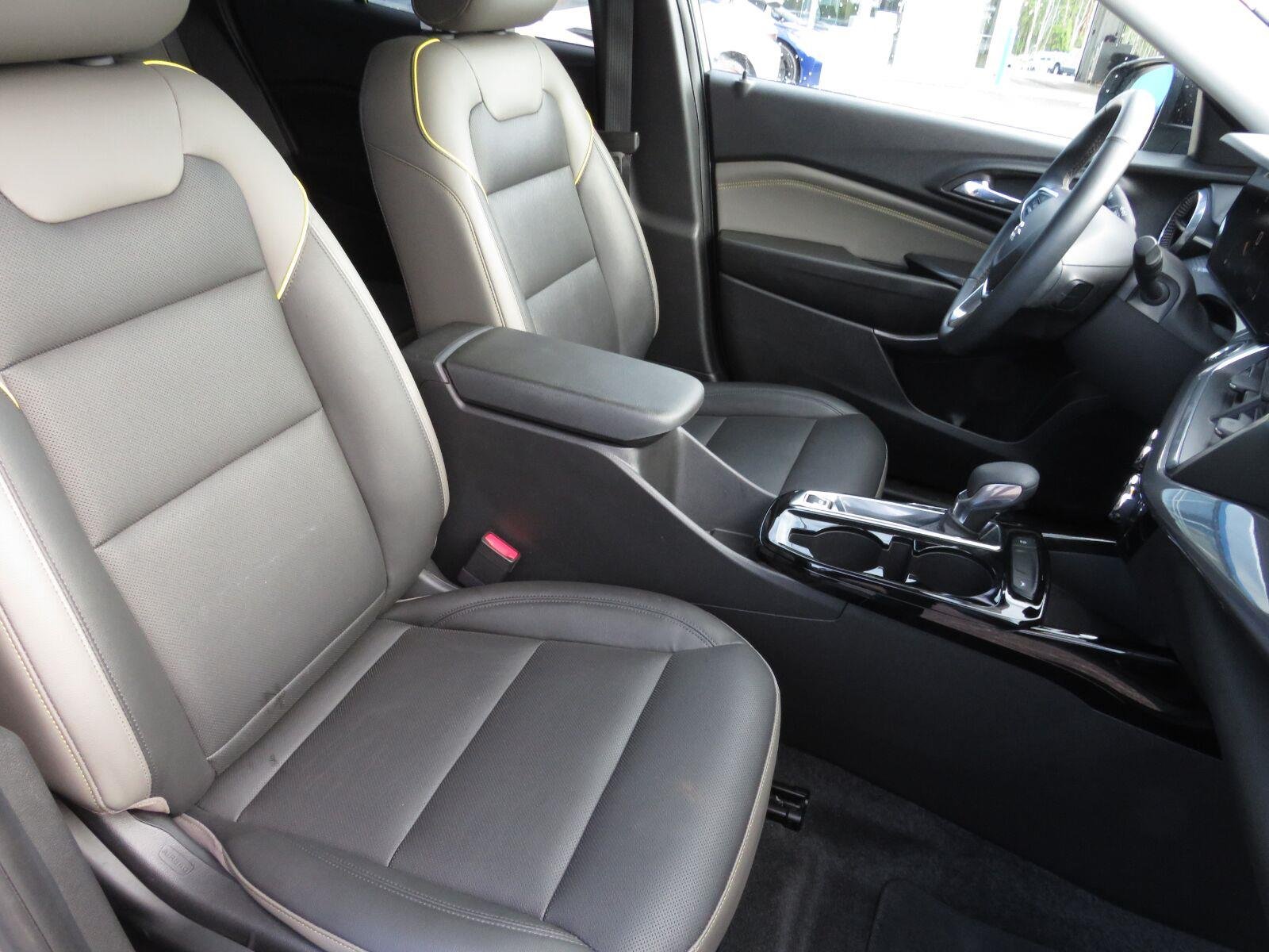 Used 2024 Cacti Green Chevrolet ACTIV image 20