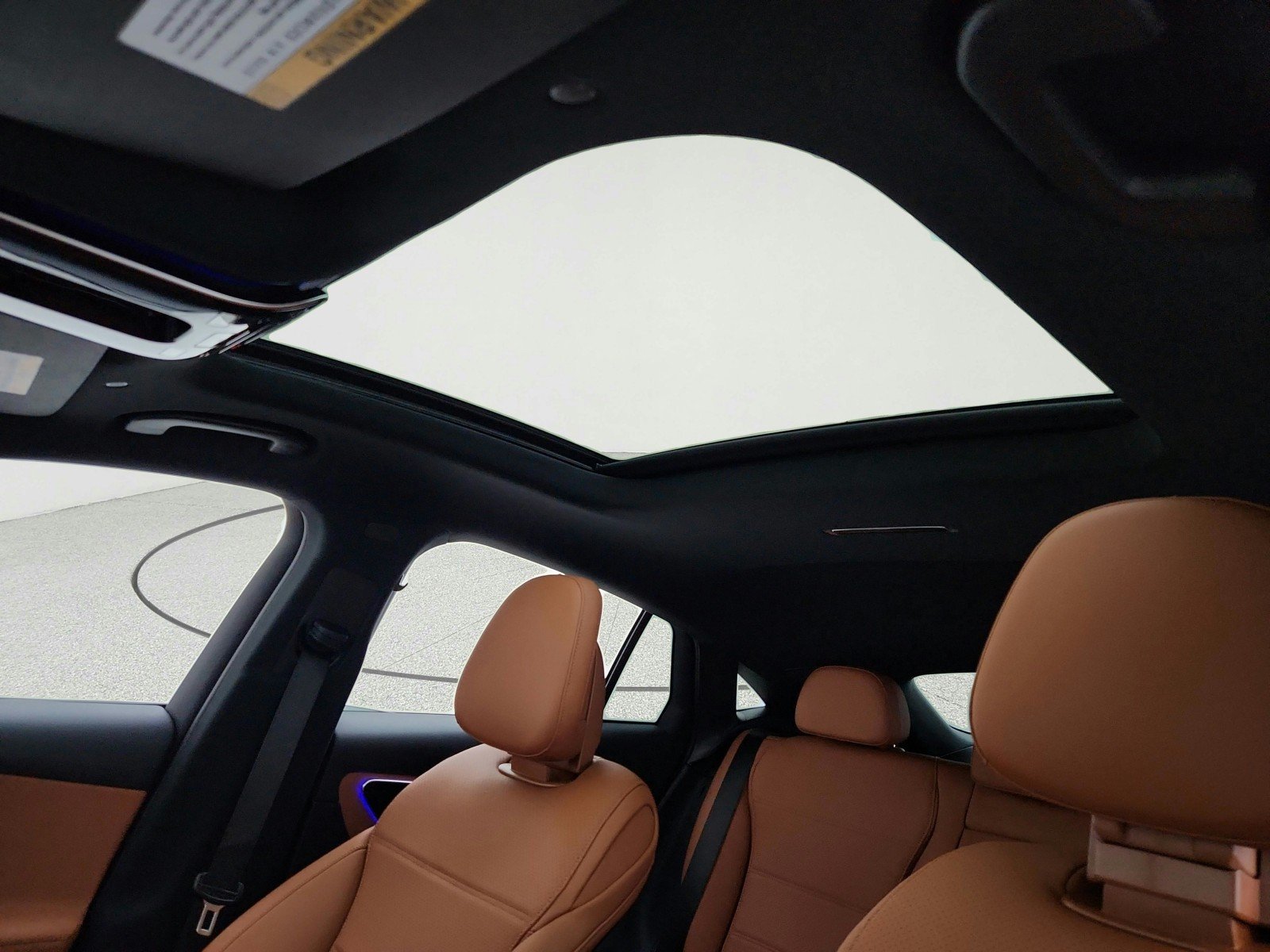 New 2027 Polar White Mercedes-Benz GLC 300 4MATIC® Coupe image 18