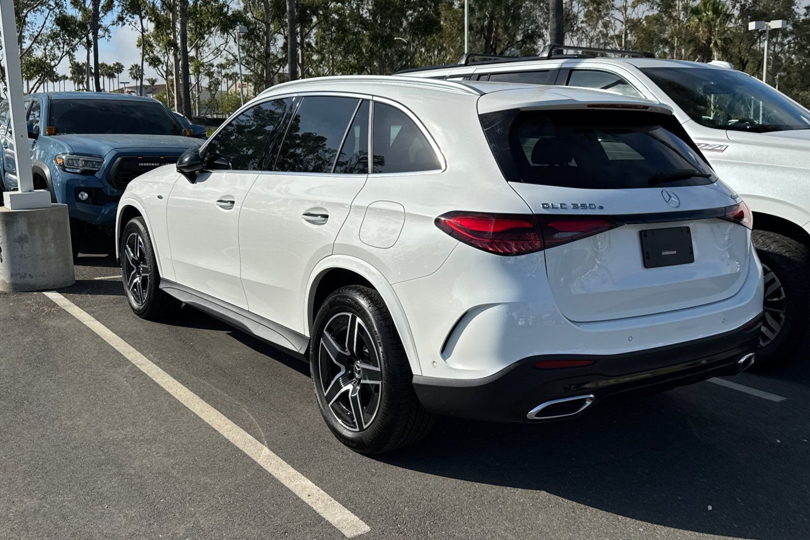 Certified Used 2025 White Mercedes-Benz GLC 350e image 8