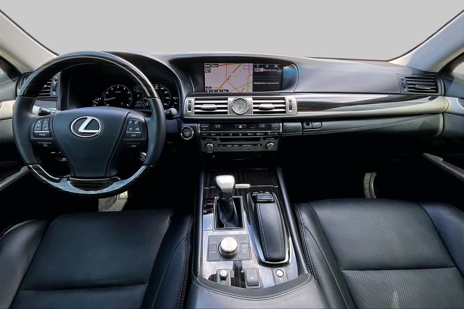Used 2015 Nebula Gray Pearl Lexus  image 16