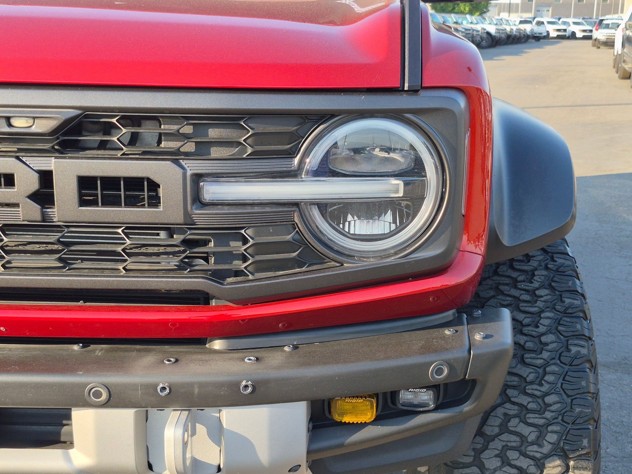 Used 2023 Hot Pepper Red Metallic Tinted Clearcoat Ford Raptor image 10