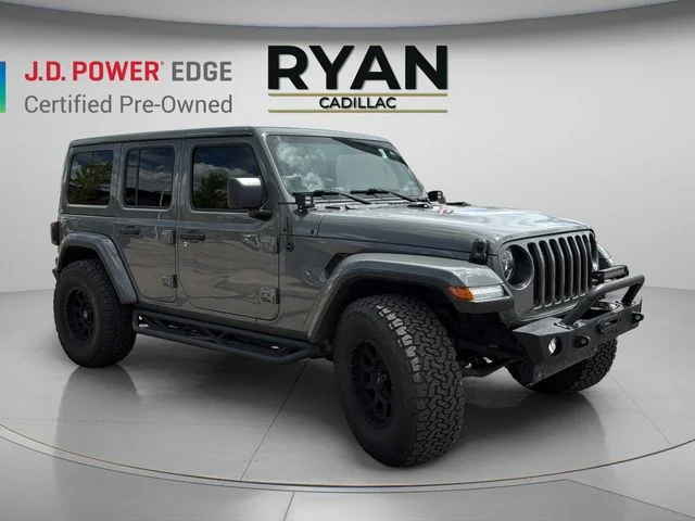 2021 Jeep Wrangler Sahara's photo