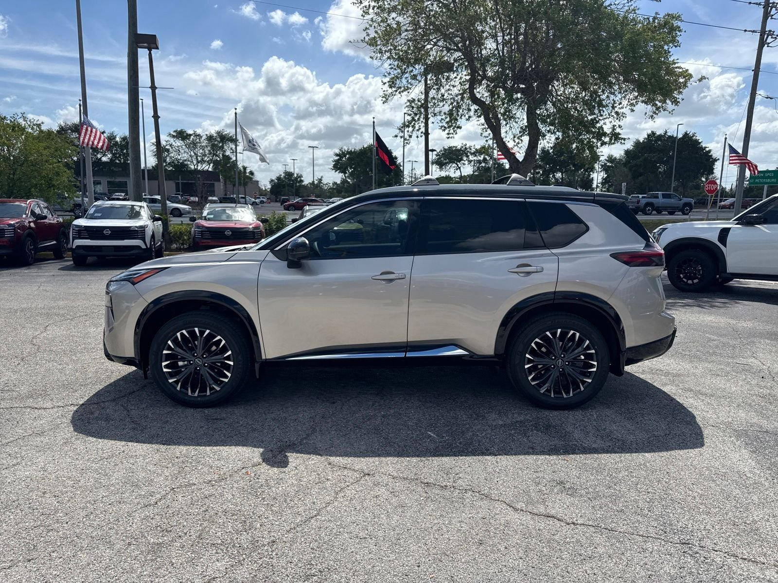 New 2026 Nissan Rogue Platinum 4D Sport Utility