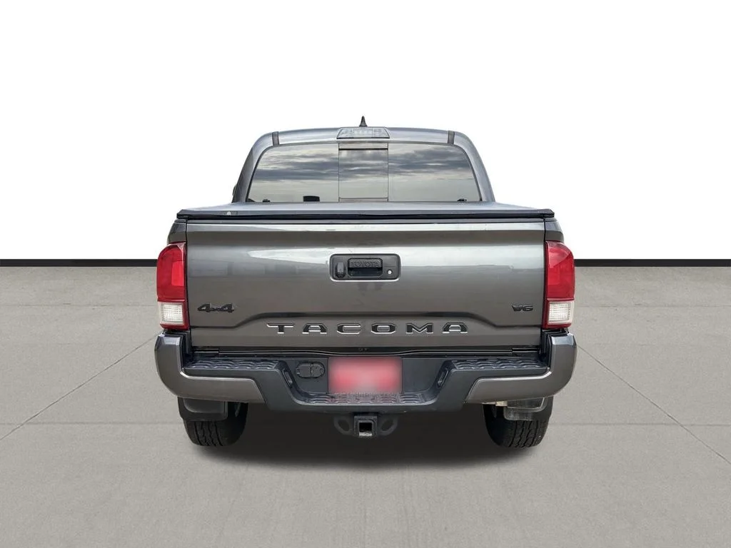 Used 2022 Magnetic Gray Metallic Toyota SR5 image 6