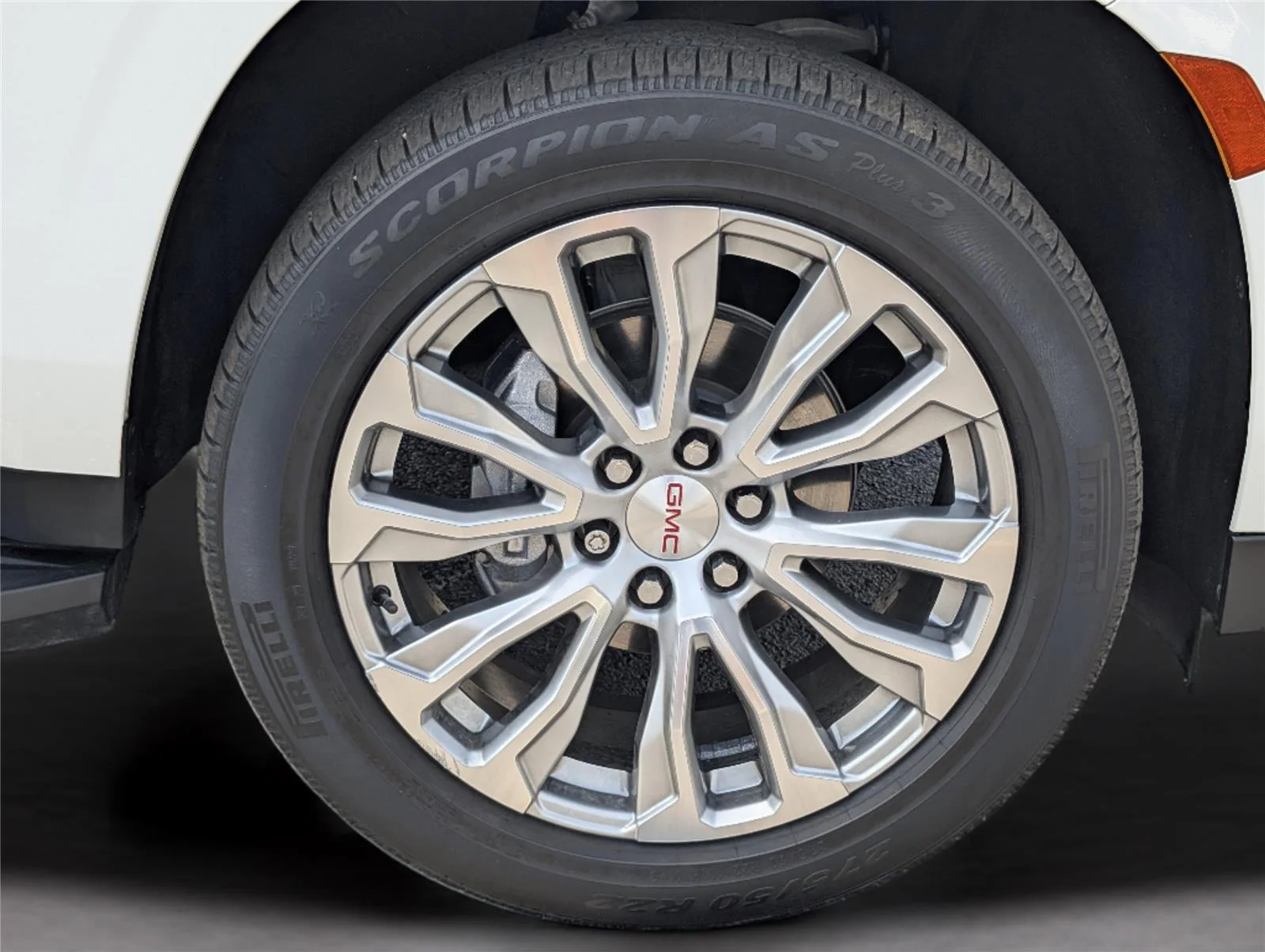 Used 2022 Summit White GMC SLT image 40