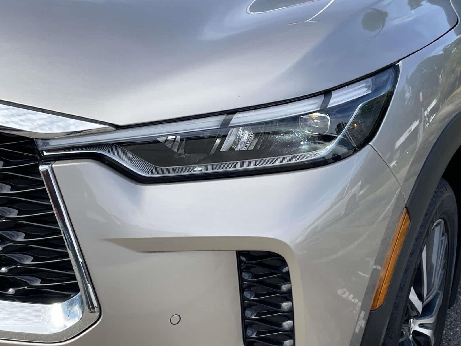 Used 2023 Warm Titanium INFINITI SENSORY image 18