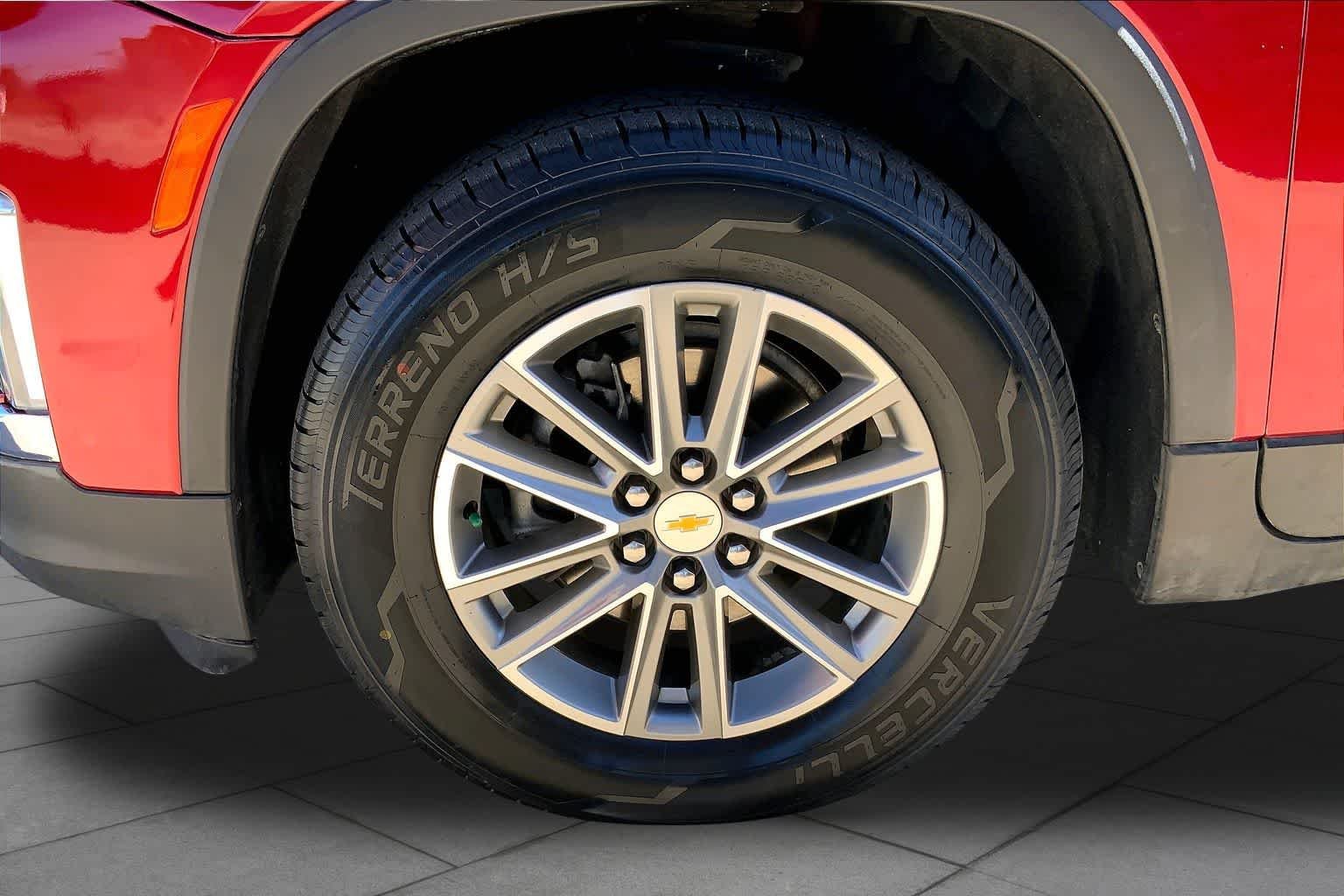 Used 2023 Radiant Red Tintcoat Chevrolet LT Cloth image 11