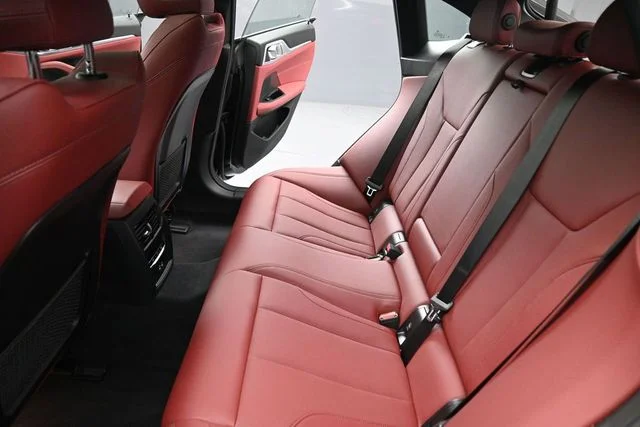 Used 2023 Black BMW eDrive35 image 19