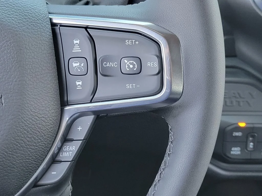 2026 Ram Ram 2500 Pickup photo 5