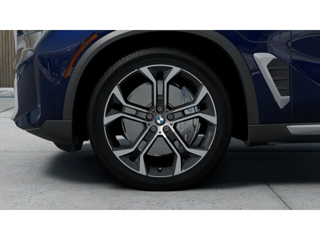 New 2026 Tanzanite Blue II Metallic BMW X5 50e image 7