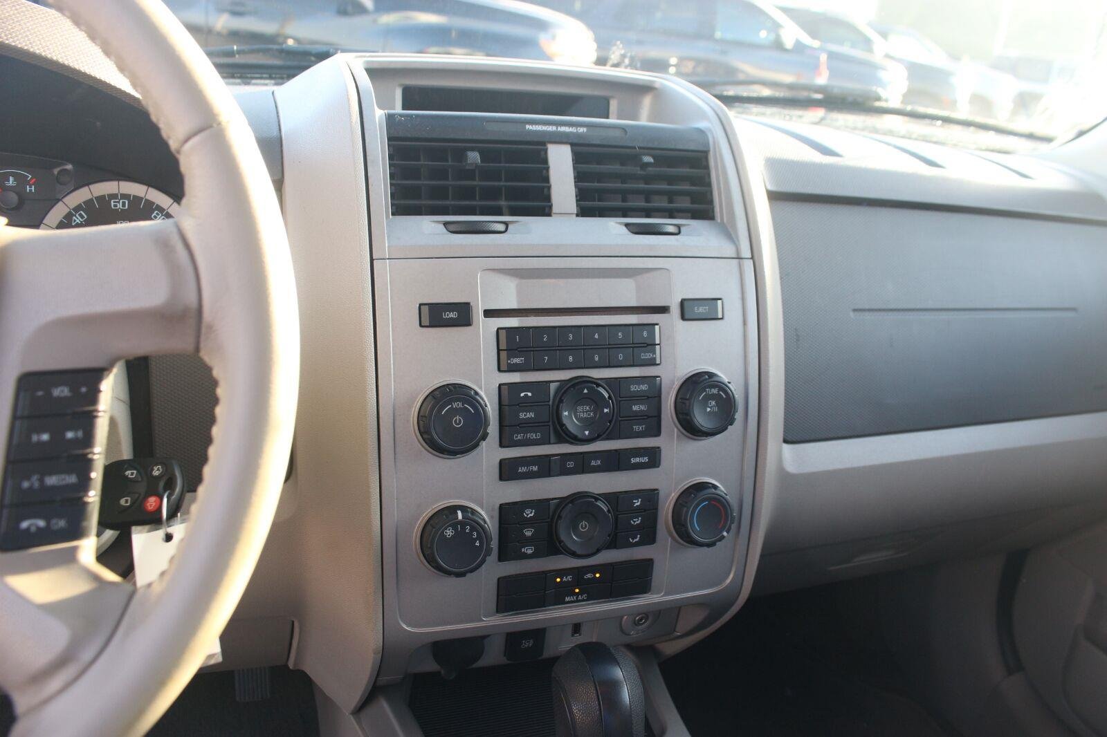 Used 2012 Blue Ford XLT image 20