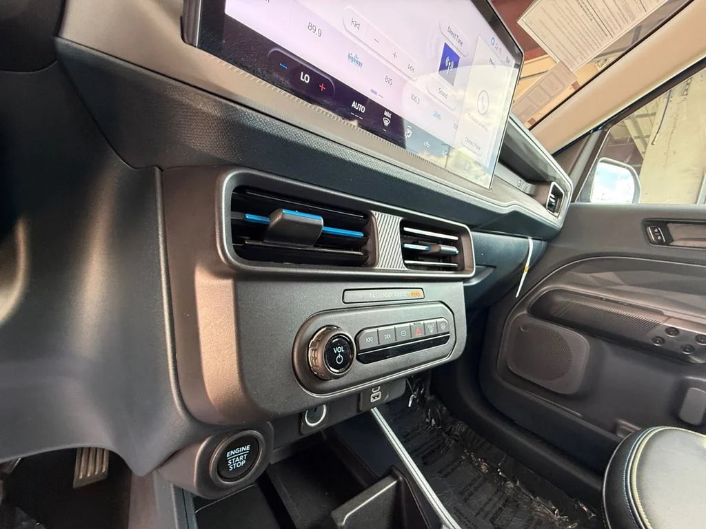 Used 2025 Blue Ford Lobo Standard image 23