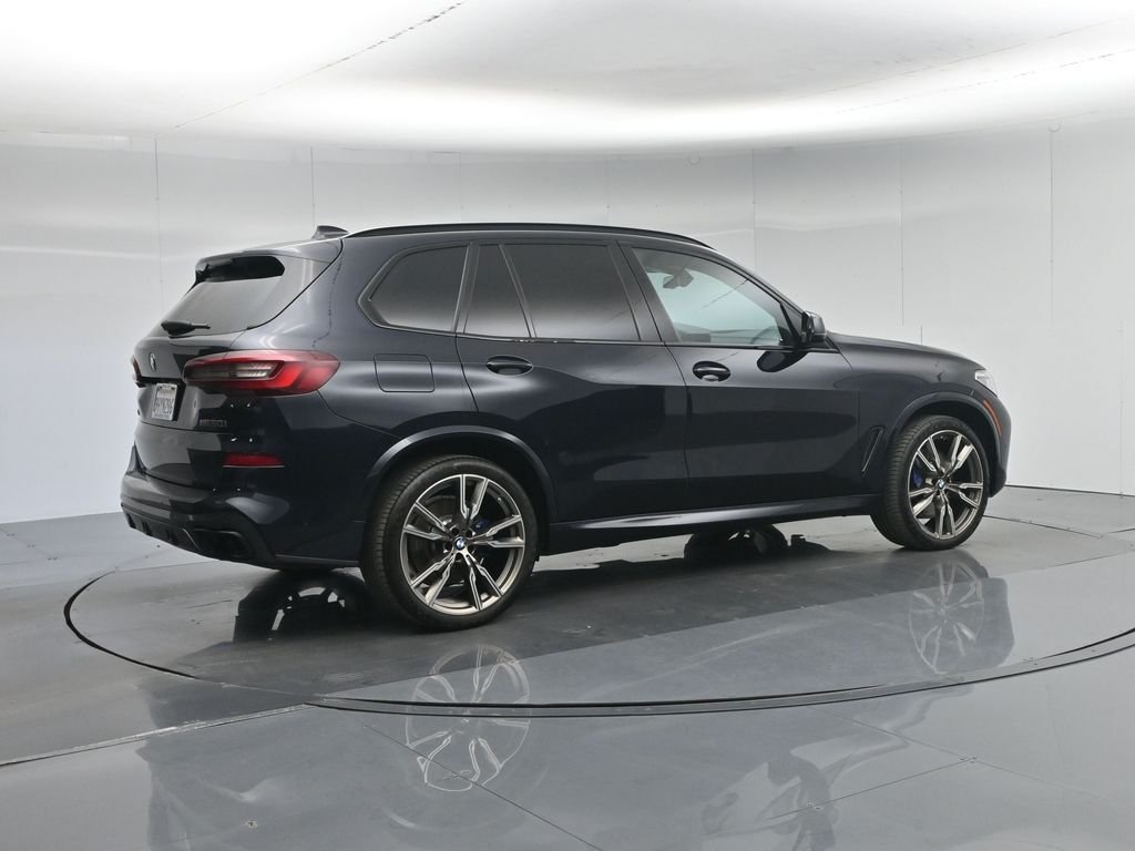 Used 2022 Black BMW M50i image 37