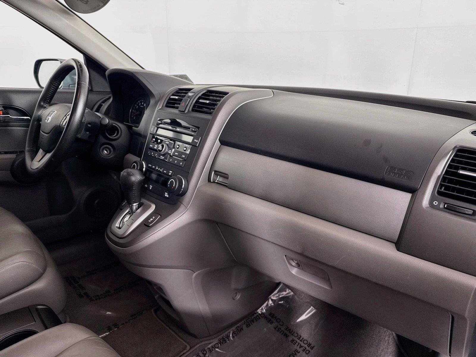 Used 2011 Glacier Blue Metallic Honda EX-L image 38