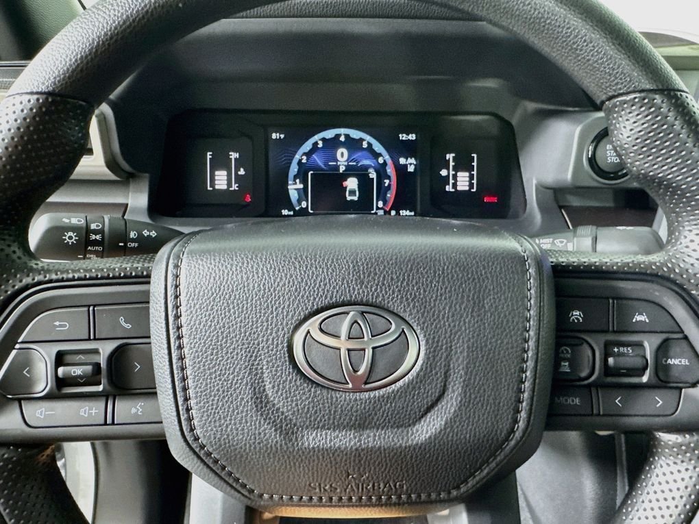 Used 2025 Silver Toyota SR5 image 16