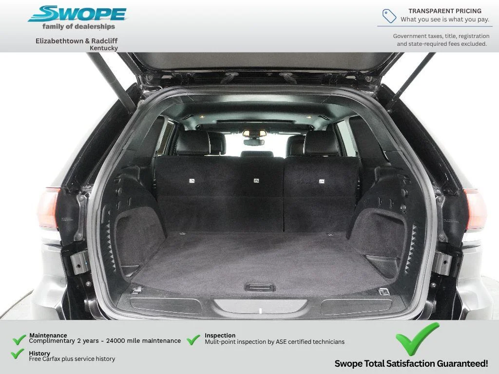 Used 2019 Diamond Black Crystal Pearlcoat Jeep Altitude image 27