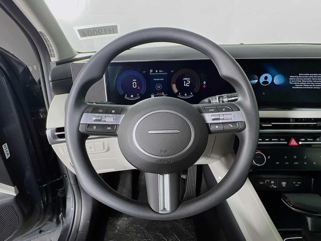 2026 Hyundai Tucson — photo 8