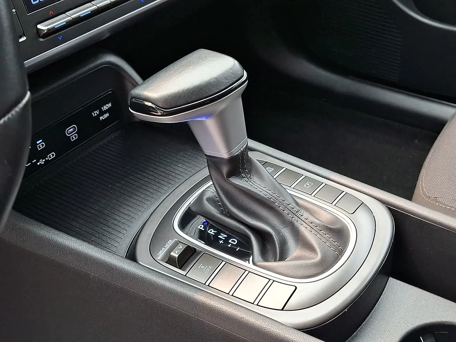 Used 2025 Denim Blue Hyundai SEL image 17