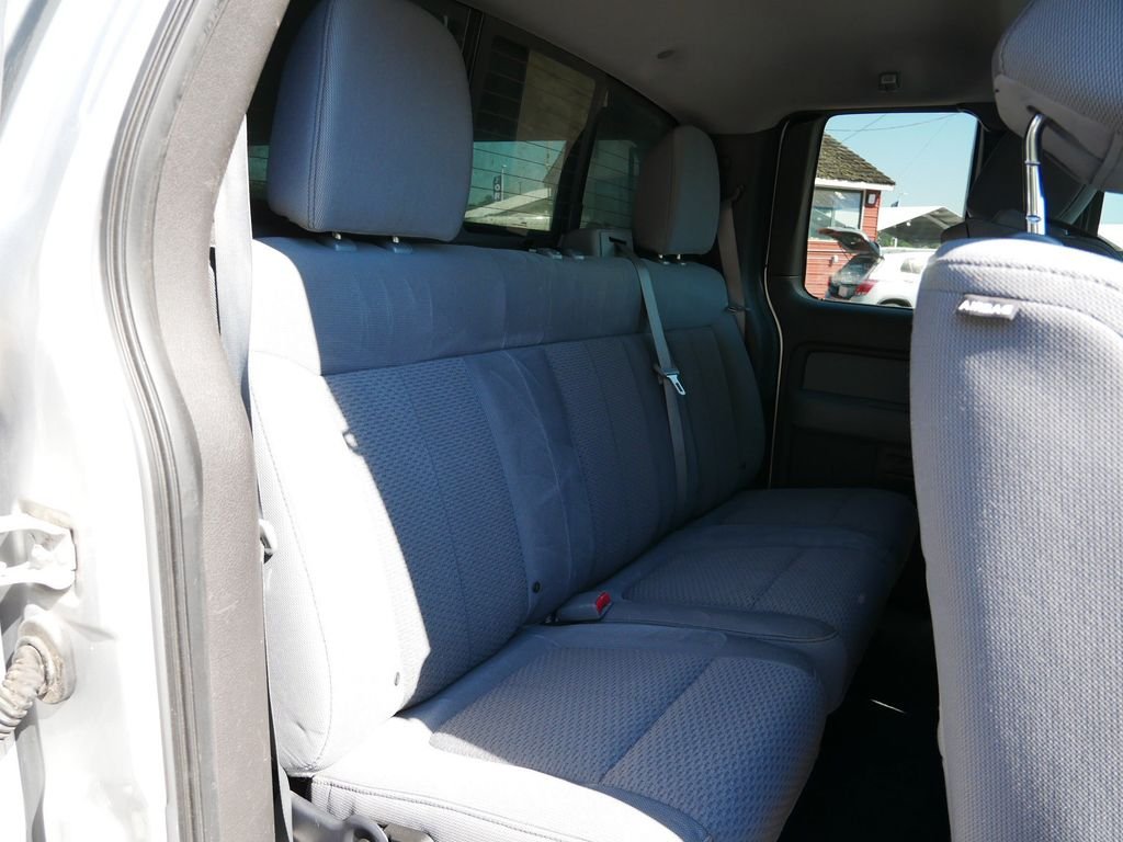 Used 2012 Silver Ford XLT image 9