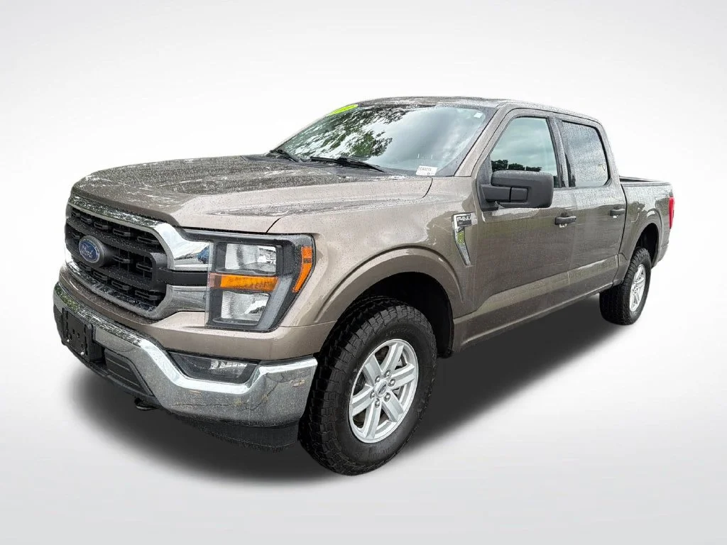 Used 2023 Gray Ford XL image 10