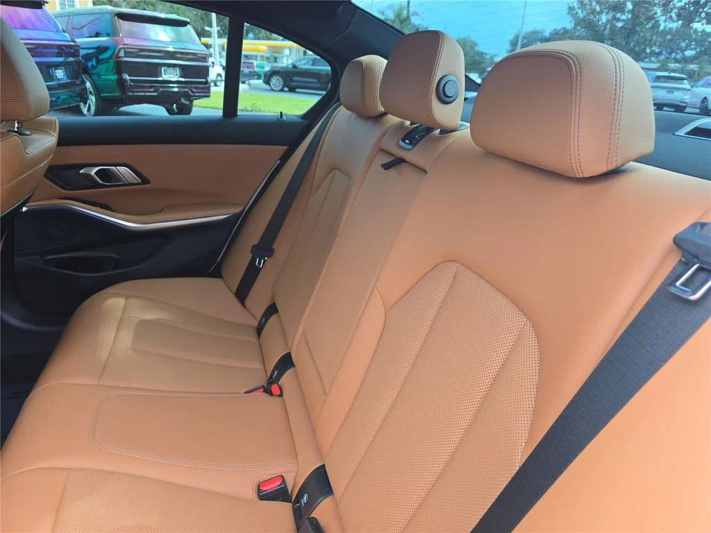 Used 2022 White BMW 330e xDrive image 14
