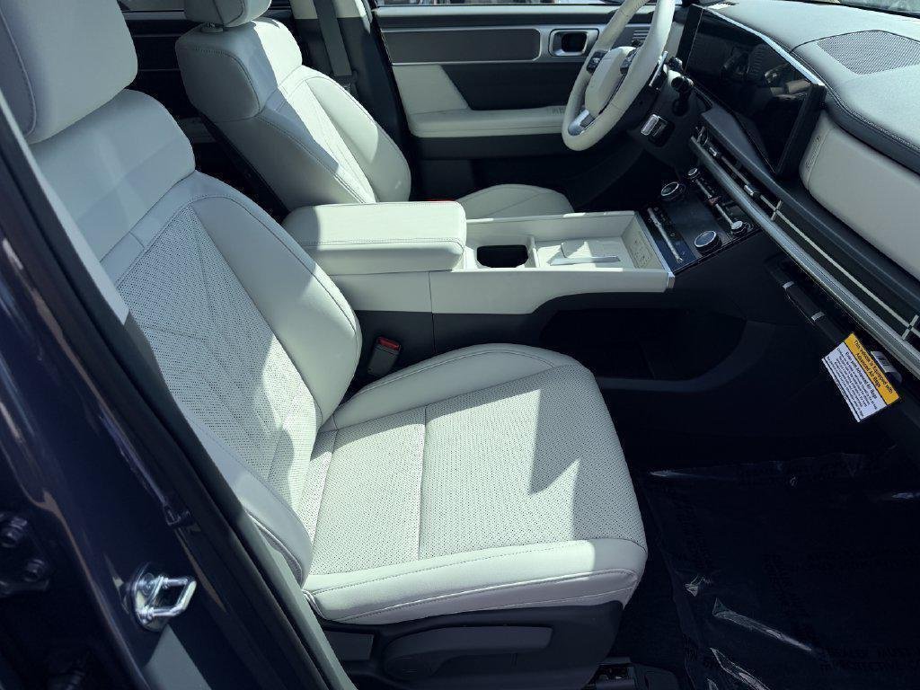 New 2026 Gray Hyundai SEL image 9