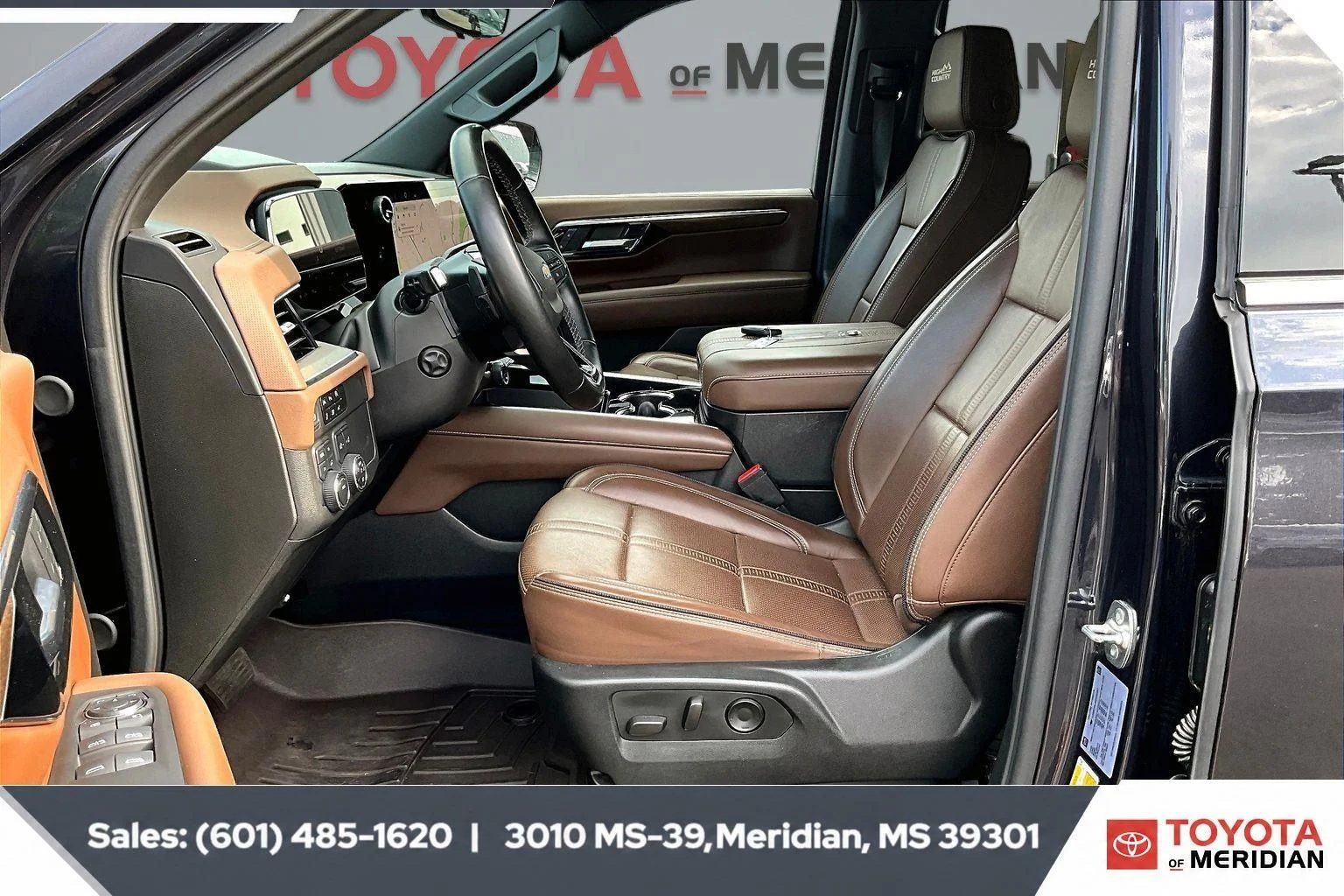 Used 2025 Dark Ash Metallic Chevrolet High Country image 18
