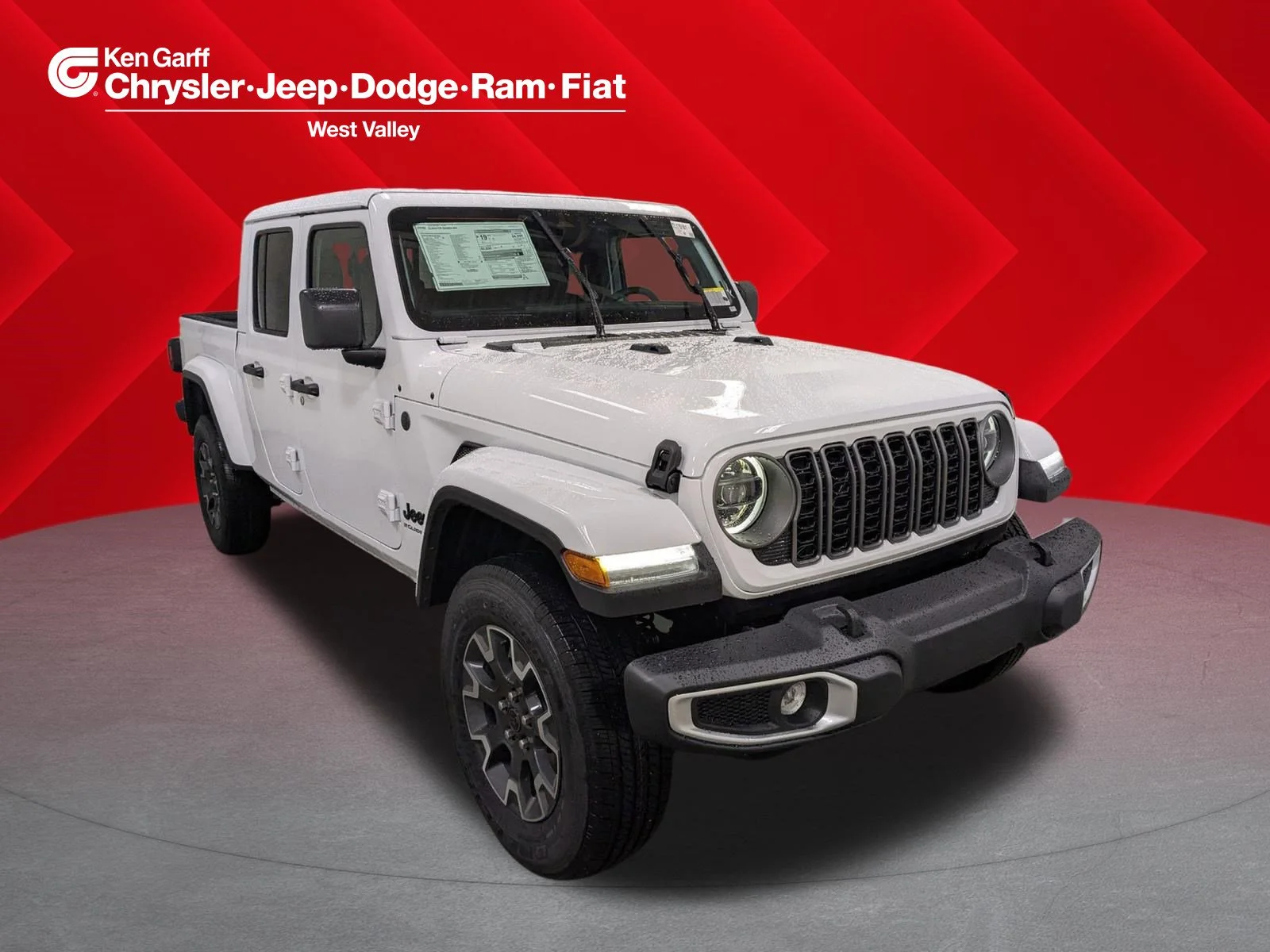 2026 Jeep Gladiator Sahara Auto's photo
