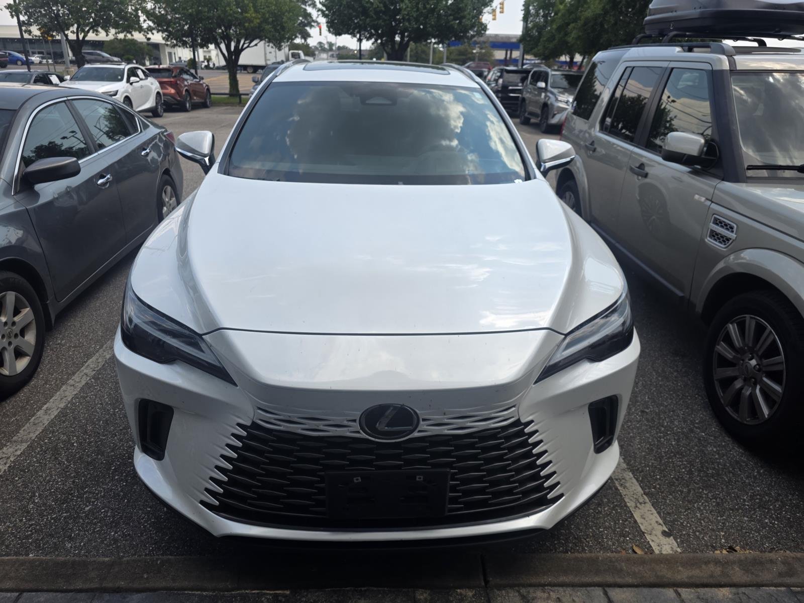 Certified Used 2023 White Pearl Lexus 350 Premium Plus image 2