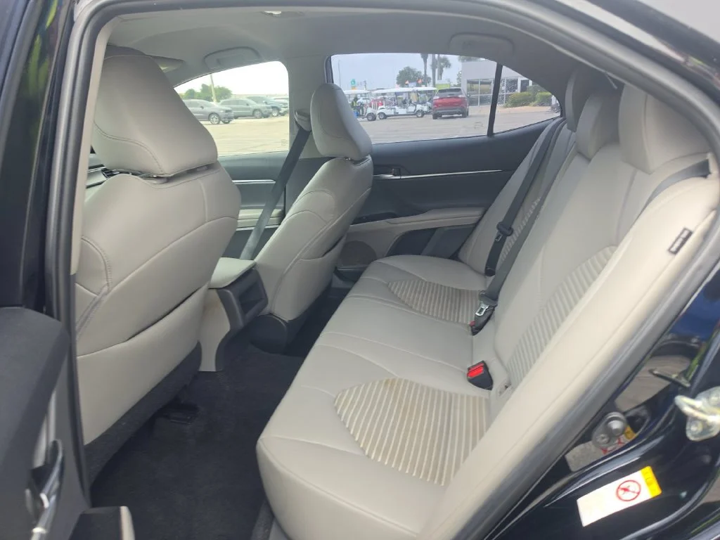 Used 2019 Black Toyota SE image 6