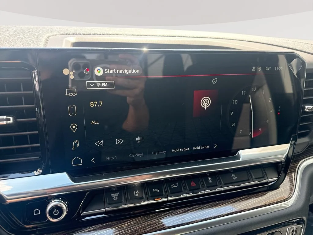 New 2026 Summit White GMC SLE image 13