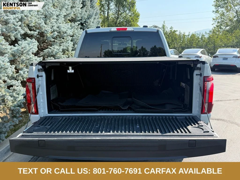 Used 2024 Gray Ford Lariat image 33