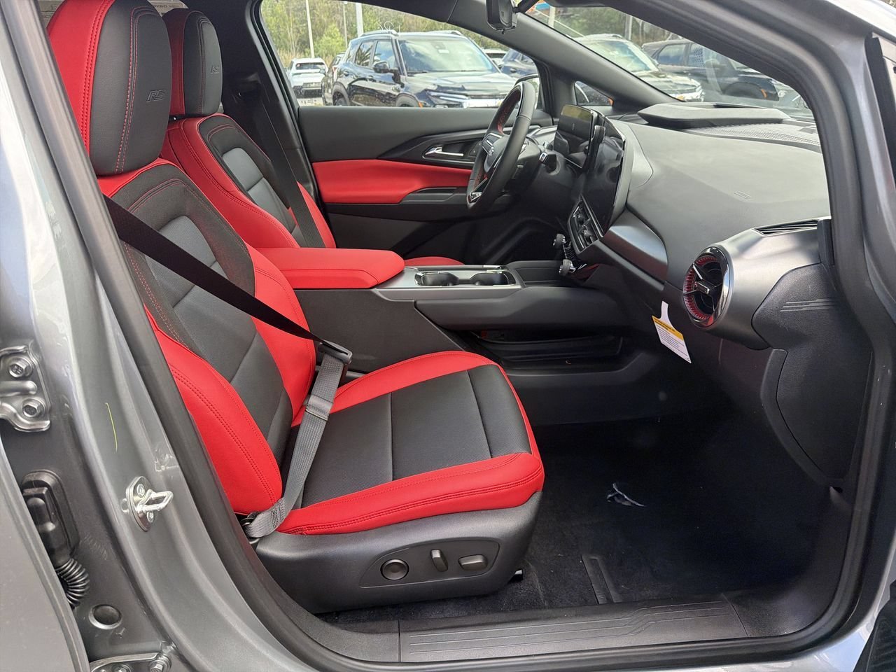 2026 Chevrolet Equinox EV RS - Photo 26