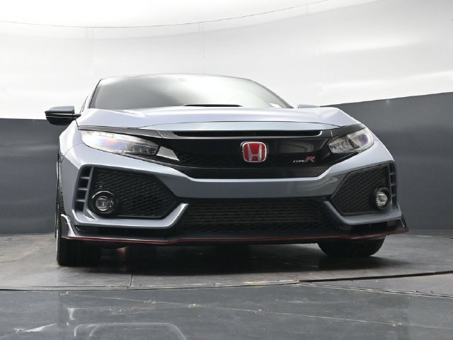 Certified Used 2019 Sonic Gray Pearl Honda Touring image 22